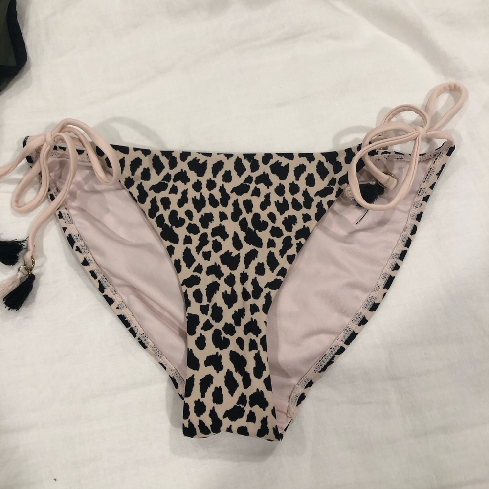 Top shop leopard bikini bottoms